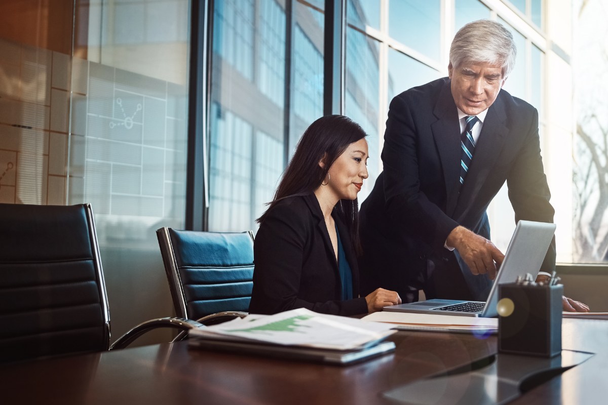 5 Reasons to Lend from a Licensed Money Lender in Singapore